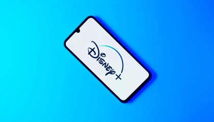 Disney+ na dużym ekranie? Przesyłaj z telefonu w 3 krokach!