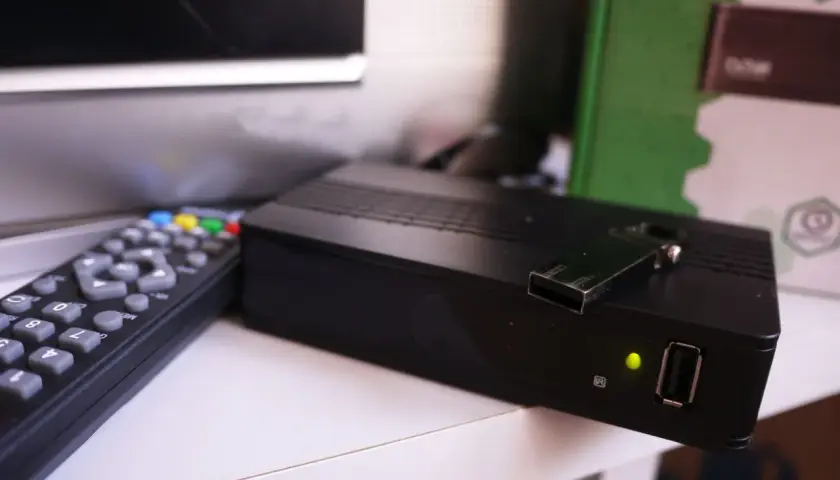 Kabel do dekodera: HDMI, SCART i jak podłączyć TV bez problemów