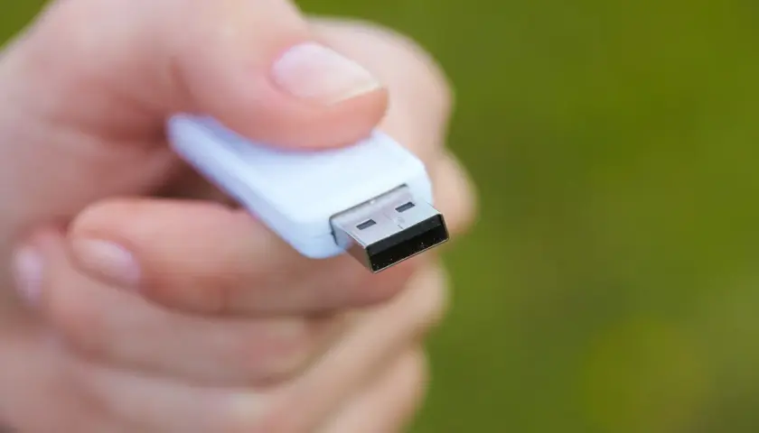 FAT32, NTFS, exFAT: Jaki format pendrive'a? Uniknij błędów!