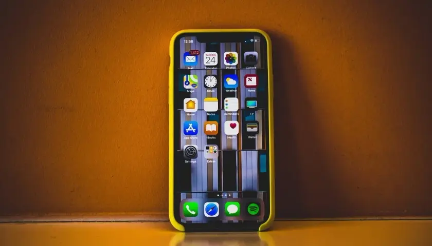 Co to iPhone? Sekrety iOS, ekosystemu i jego przewaga nad Androidem